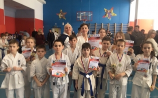 Новые успехи каратистов североморского клуба «Сатори»