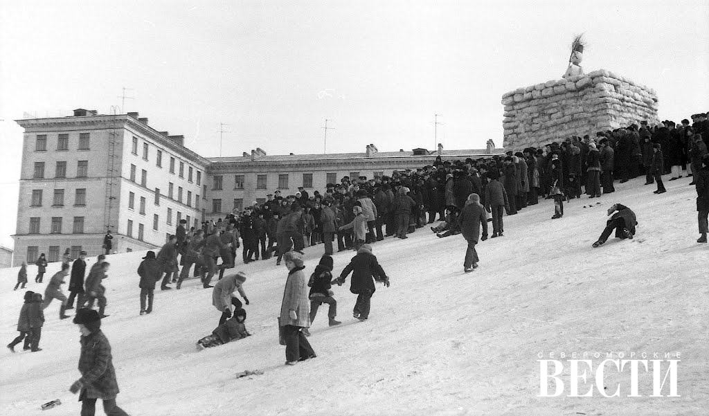 Годов североморске. Североморск СССР. Североморск Мурманская область 90е годы. Городской парк Североморск 60-е годы. Североморск 1951.