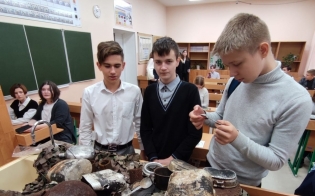 � ��� ������