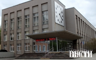 ����� ������� � �������