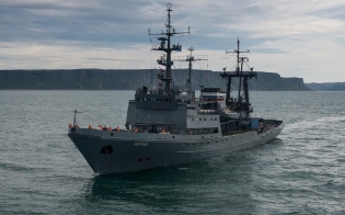 ������ ������ � ���������� ����� ������-������