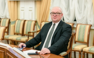 Владимир Евменьков вступил в должность заместителя губернатора