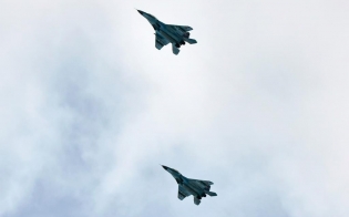 Летчики-истребители СФ вернулись из Крыма