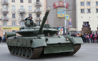 Танкисты СФ полностью перевооружатся на танки Т-80 БВМ