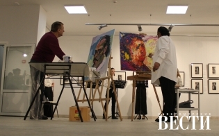 ���-����