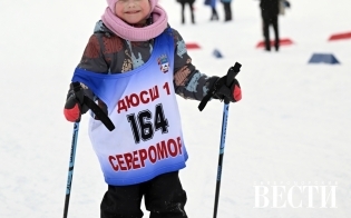 ����� ����