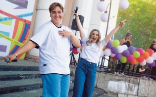 � ������ ������ ������