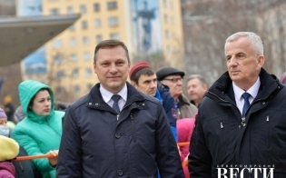 � 8 ����� ����������� �.�. ������ � �.�. ��������