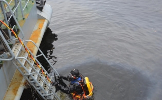 �� 60 ������