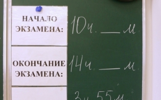 ��� ��-������