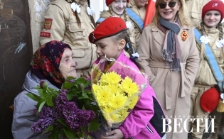 � ������ ������ ������ 