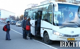 Автобус североморск. 105 Автобус Североморск. Автобус Североморск-Мурманск. Маршрут 105 Североморск Мурманск. Маршрутка 105 Мурманск Североморск.