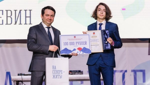 � ������ ������ ������